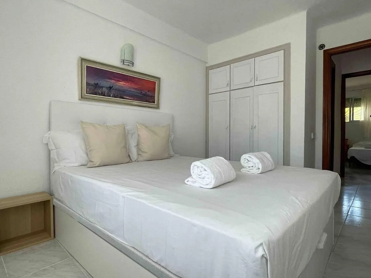 Top Location With A Pool And Terrace! Salou